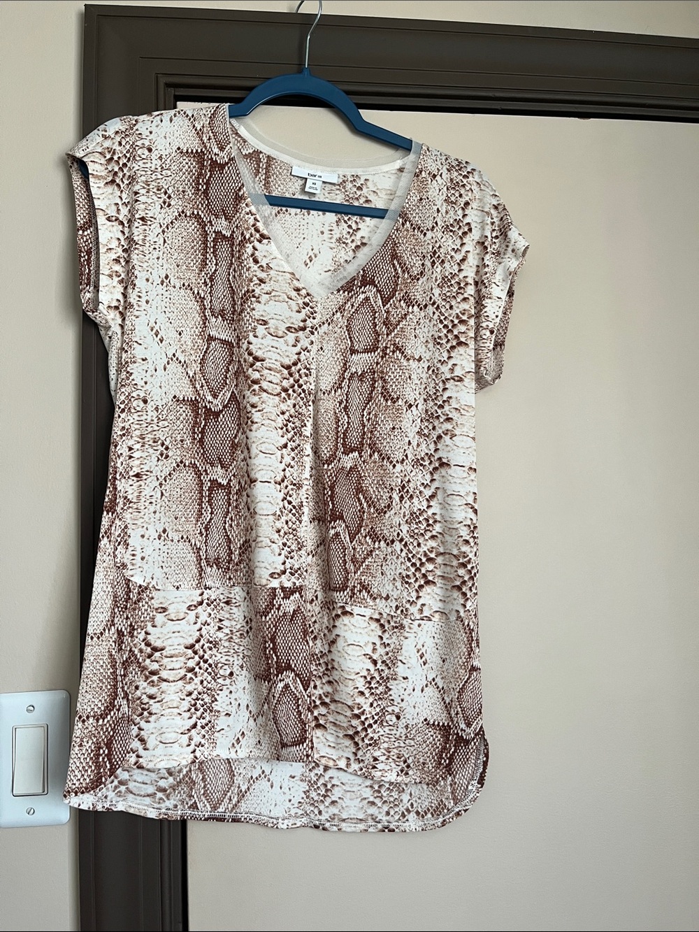Bar III Cream and Brown Snake-Print V-Neck Short Sleeve Blouse